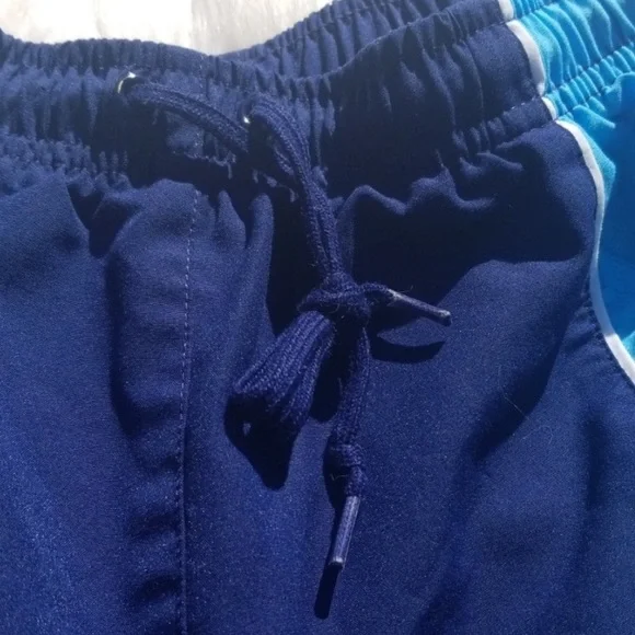 RARE Vintage ADIDAS high waisted running Shorts bright Blue White & Navy striped - Picture 12 of 12